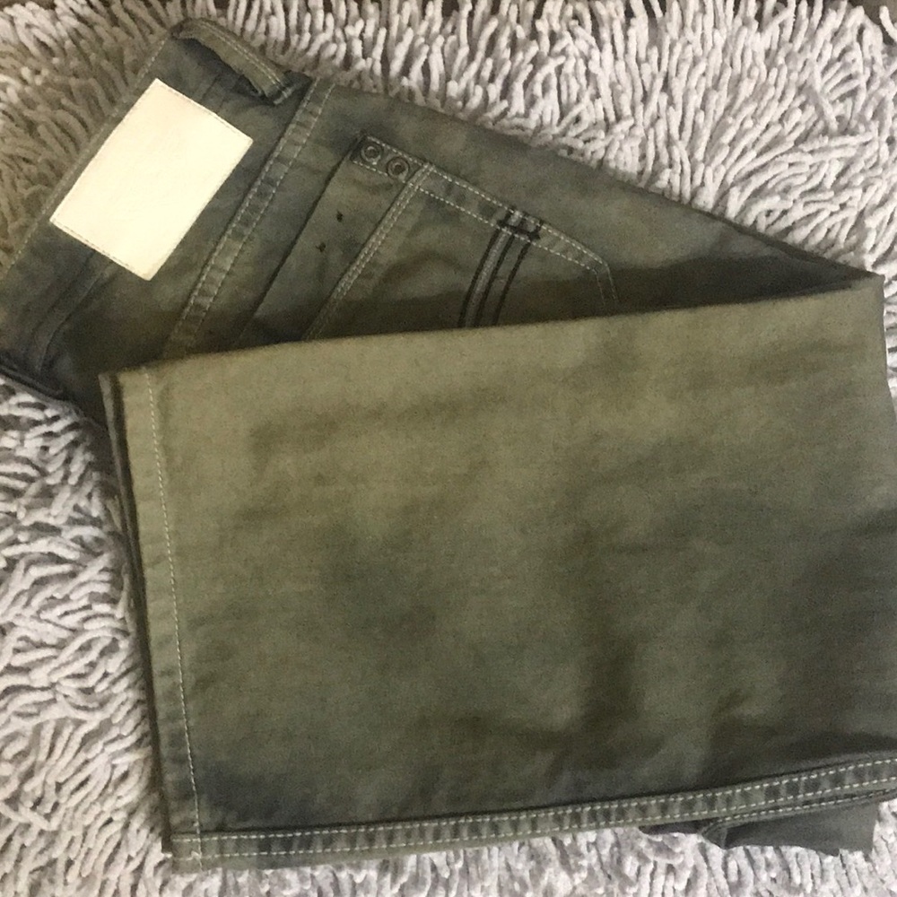 🔥NWOT Buffalo David Britton Jeans🔥